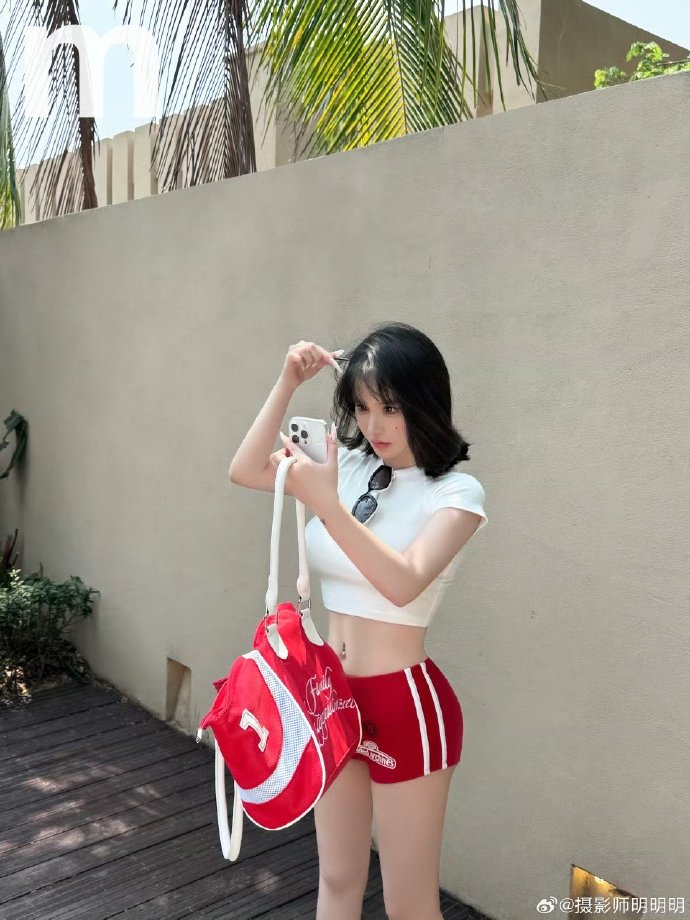 度华年 封面